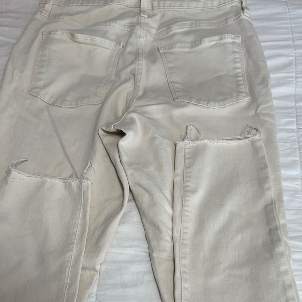 Universal Thread Cream Jeans - Picture 3 of 3